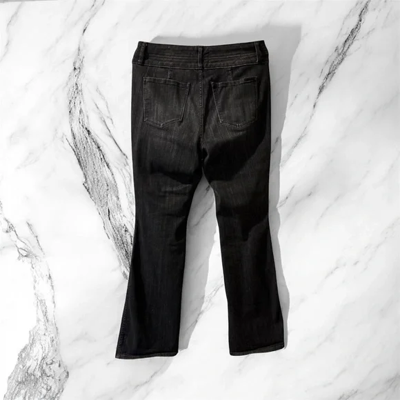 Elegant Black Flare Women's Jeans - Picture 2 of 2